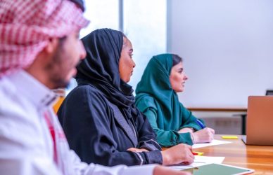 استكشاف الفرص في قطاع الطاقة المتجددة في المملكة العربية السعودية