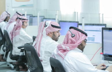 كيفية التقديم على الوظائف في السعودية خطوة بخطوة
